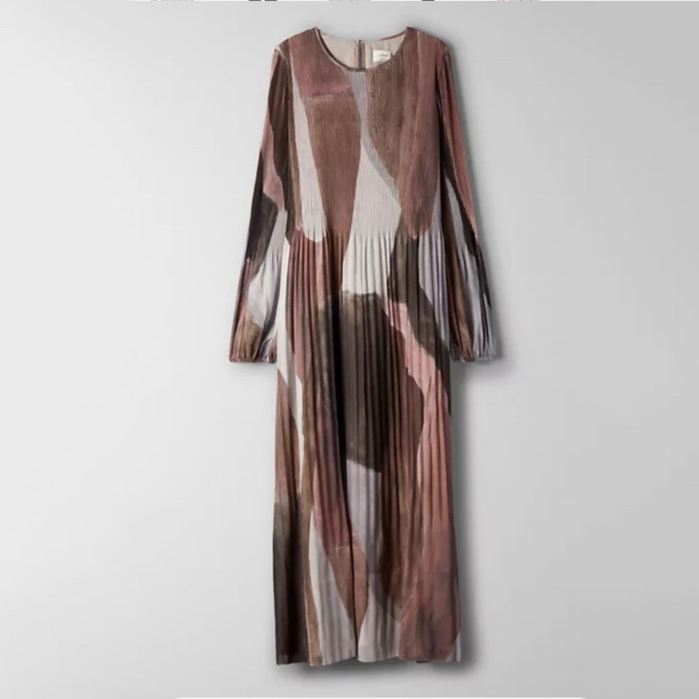 Wilfred Long Sleeve Pleated Maxi Dress in Mauve, Brown, Cream